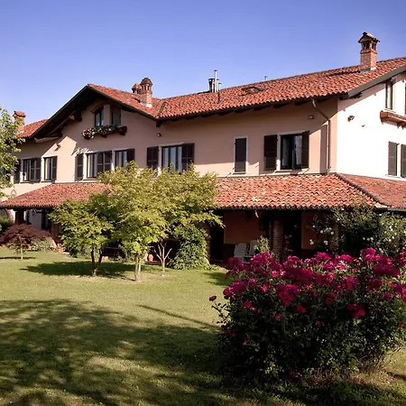 Фермерский дом Cascina Papa Mora